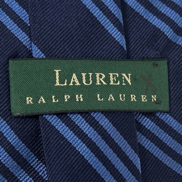 LRL Ralph Lauren 100% Silk Necktie Tie Striped Navy Blue 3 3/4 x 57 - Picture 3 of 3